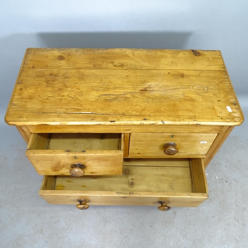 2623 - A Victorian pine chest of 2 short and 2 long drawers, 82cm x 84cm x 40cm