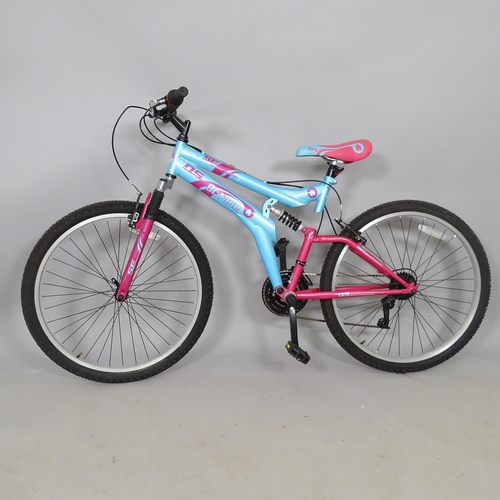 2707 - A girl's DS Octane Special Edition 15-gear mountain bike with suspension