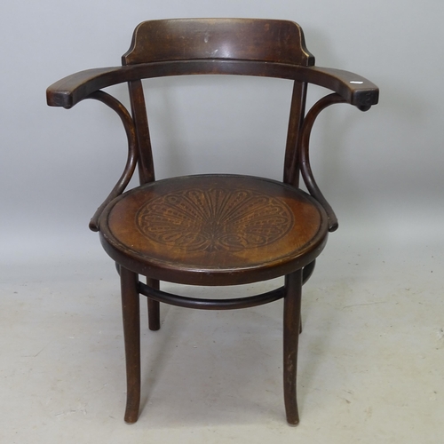 2724 - A bentwood bow armchair