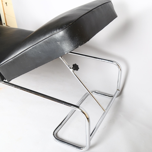 1567 - A mid-century modernist daybed, tubular steel frame and adjustable backrest, in the manner of PEL, l... 