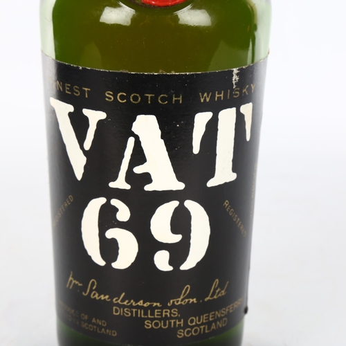 1161 - A 1960s' bottle of VAT 69 blended whisky