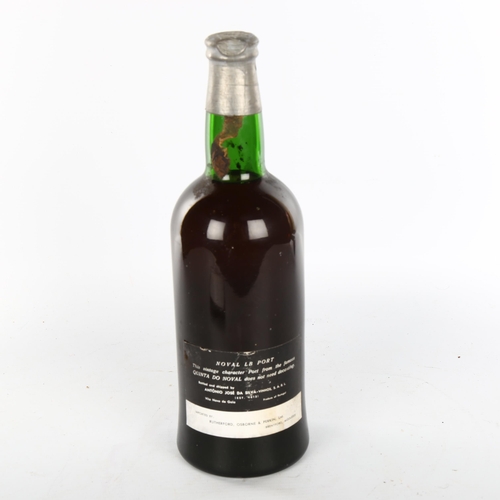 1162 - A bottle of 1970 Chateau La Rochette, Puisseguin-St. Emilion, Imported by Ellis and Sons, Hastings a... 