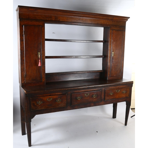 1190 - An 18th century 2 section oak dresser with open plate rack and 3 drawer base, 184 x 188 x 46cm