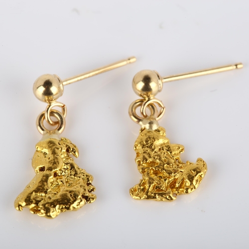 187 - A pair of gold nugget drop earrings, with 14ct stud fittings, earring height 16.5mm, 1.7g