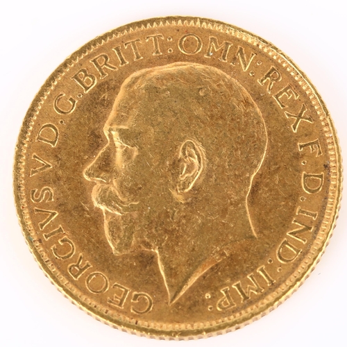 209 - A George V 1913 gold full sovereign coin, 7.9g