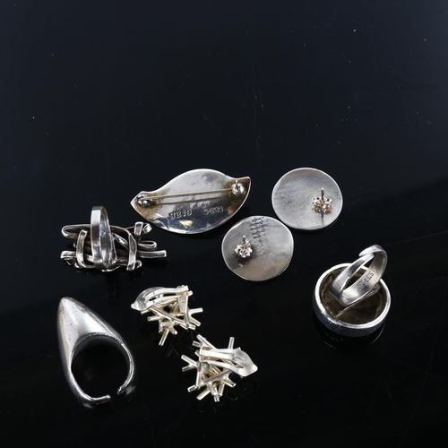 393 - Various Scandinavian modernist silver jewellery, including rings and earrings, 74.1g total (6)