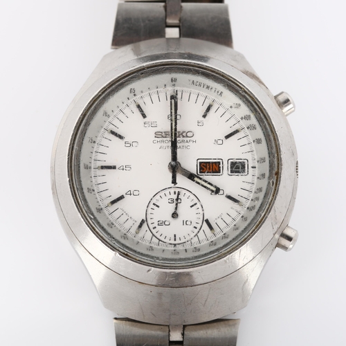 5 - SEIKO - a Vintage stainless steel 'Helmet' automatic chronograph bracelet watch, ref. 6139-7100, cir... 
