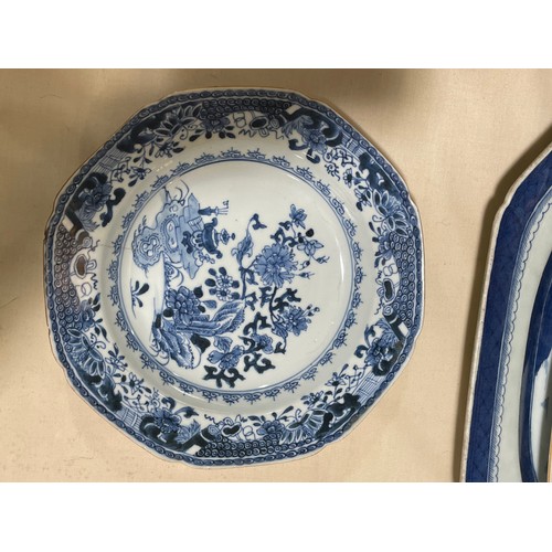 1126 - A group of Antique Chinese porcelain, including large blue and white dragon decorated bowl, diameter... 