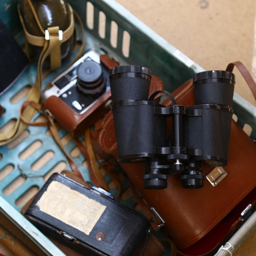 278 - Various Vintage cameras and binoculars in cases, hip flasks, and brass coaching/hunting horn