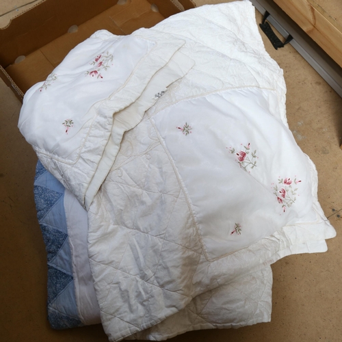 287 - A quantity of Vintage eiderdowns