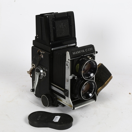 56 - MAMIYA - a Vintage C330 Professional F TLR medium format camera, serial no. 0134326, with Mamiya-Sek... 