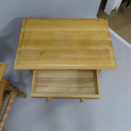 2119 - A pair of pine Arts and Crafts style side/lamp tables, with single fitted drawer, 89cm x 70cm x 45cm