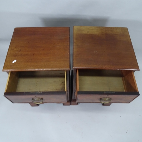 2018 - A pair of 19th century mahogany bedside chests of 3 drawers, on bracket feet, 45cm x 79cm x 41cm