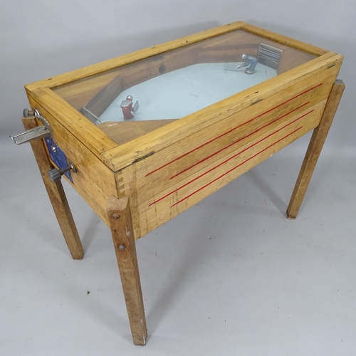 2045 - Ruffler & Walker ice hockey amusement arcade machine circa 1950, oak case, case dimensions 105cm x 5... 