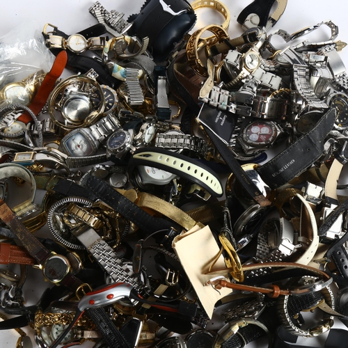 1044 - A large quantity of mixed wristwatches