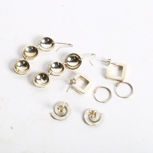 1068 - 4 pairs of silver earrings