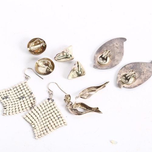 1069 - 5 pairs of Danish silver earrings, including pair by Aagaard