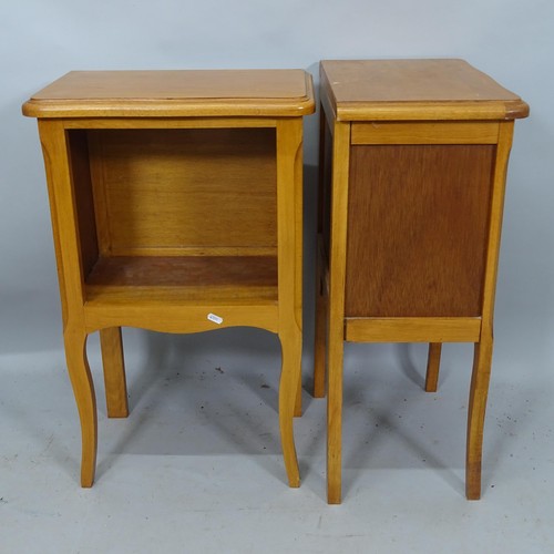 2159 - A pair of modern French mahogany pot cupboards, 44 x 69 x 28cm