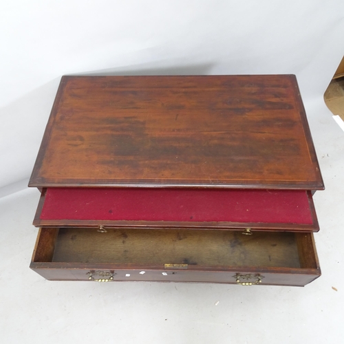 2197 - An Edwardian mahogany and satinwood-strung chest of 3 long drawers, with brushing slide, on bracket ... 