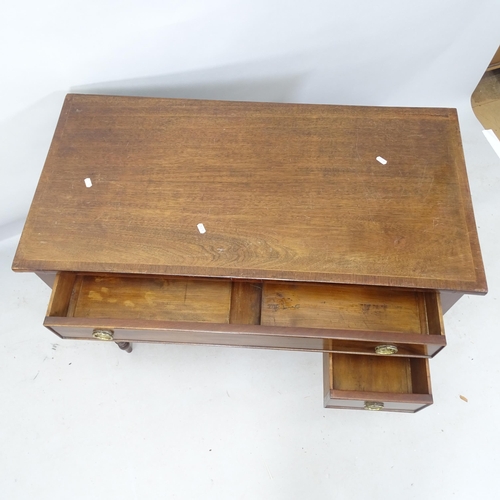 2199 - An Antique mahogany and satinwood-strung lady's kneehole writing desk, with 3 fitted drawers, on tur... 