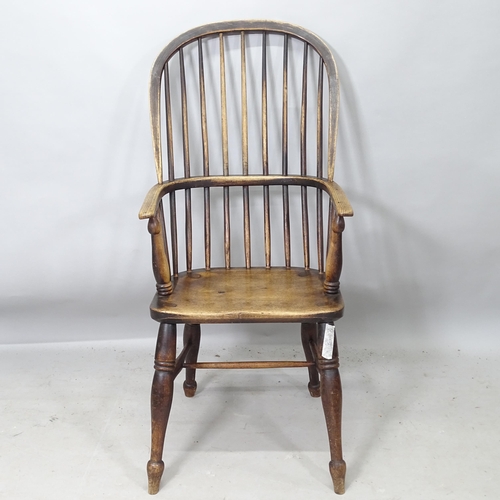 2249 - An Antique ash and elm-seated Windsor armchair