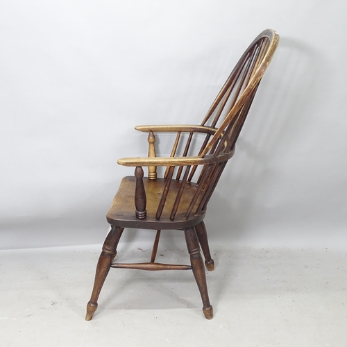 2249 - An Antique ash and elm-seated Windsor armchair