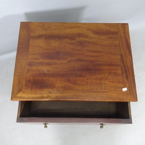 2281 - An Edwardian mahogany side cabinet, with single fitted drawer and cupboards under, 60cm x 72cm x 44c... 