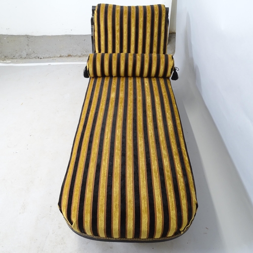 2596 - A Victorian upholstered and ebonised chaise longue, 160 x 78 x 65cm