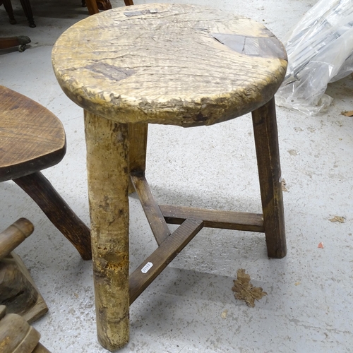 2726 - 2 Vintage elm stools, a scythe, a fruit press etc (6)