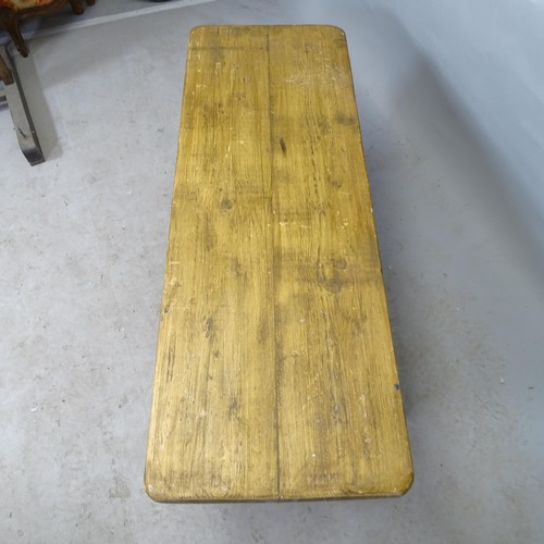 2786 - A pine topped coffee table in the form of a market trolley, 120cm x 45xm x 43cm