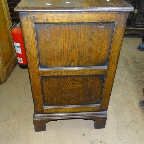 2192 - An oak Jacobean style chest of 2 short and 3 long drawers, 95cm x 90cm x 55cm