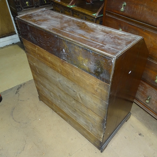 2182 - A Georgian oak bureau, with well fitted interior, and 2 short and 2 long drawers, on bracket feet, 9... 