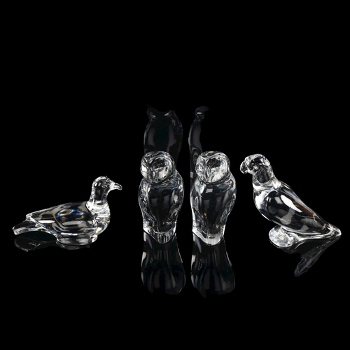 1032 - BACCARAT - 4 clear crystal birds, owl height 10.5cm (4)