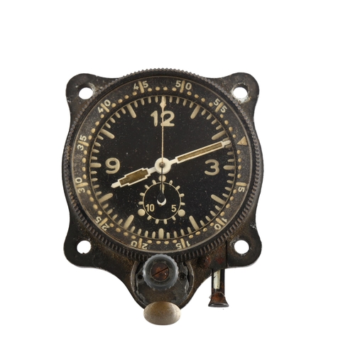 1043 - German Luftwaffe Second World War Period aircraft chronograph, probably from an ME109, width 6cm, be... 