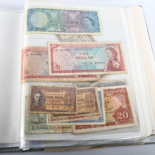 1066 - An album of 20th century banknotes