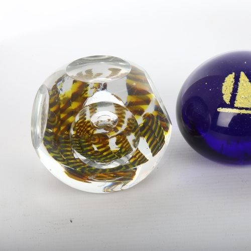 1112 - A group of paperweights, including Murano, Edward Hilton (5)