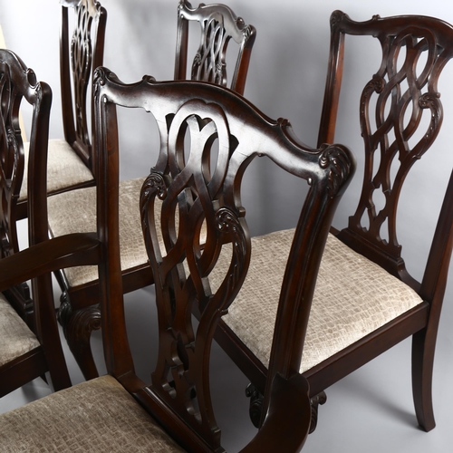 1086 - A set of 8 Chippendale style mahogany dining chairs, circa 1900 (6 + 2) on carved cabriole legs