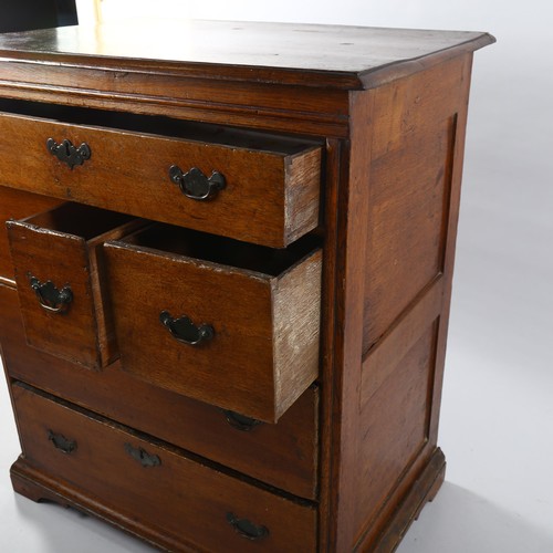 1084 - A small 18th century oak chest of drawers, width 73cm, depth 51cm, height 86cm