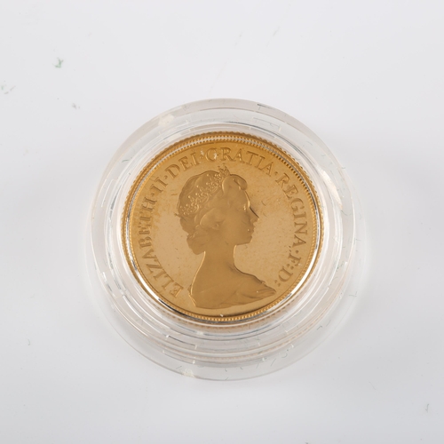 282 - An Elizabeth II 1980 gold full proof full sovereign coin, Royal Mint, cased