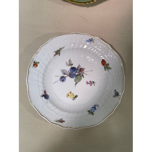 1106 - Worcester Flight Barr and Barr painted and gilded porcelain cabinet cup and saucer, and 6 Meissen po... 