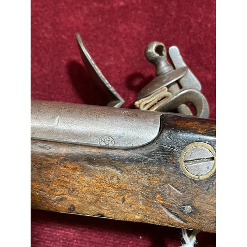 1160 - An early 19th century brass-mounted flintlock pistol, overall length 40cm