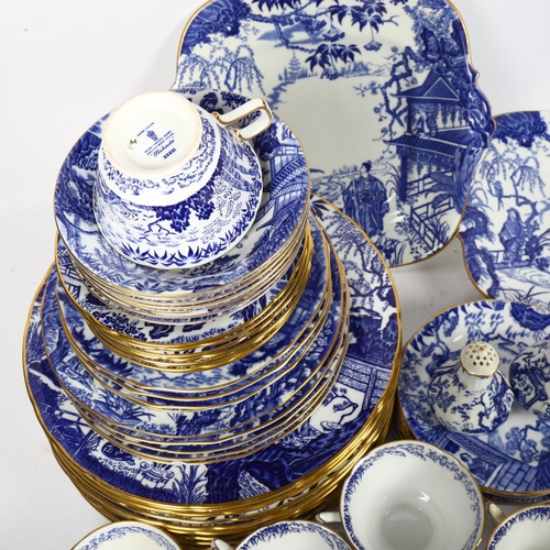 481 - Royal Crown Derby Mikado pattern dinnerware and matching teaware