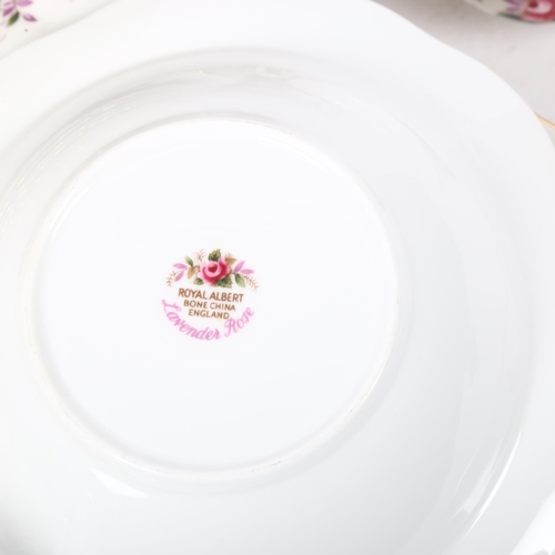 607 - Royal Albert Lavender Rose dinnerware, including sauce boat and fruit bowls