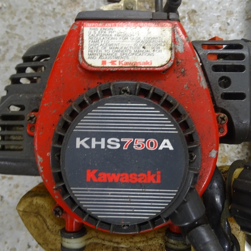 2686 - A Kawasaki KHS750A hedge trimmer, and another (2)