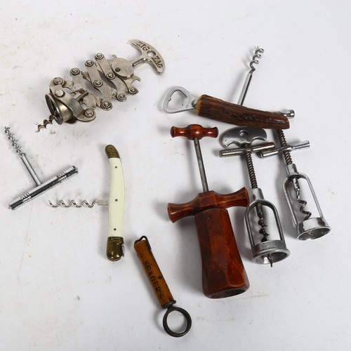 739 - Various Vintage corkscrews