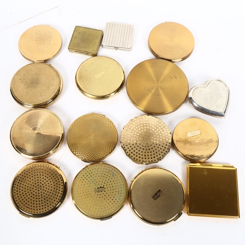 819 - A quantity of Vintage compacts, including Stratton (16)