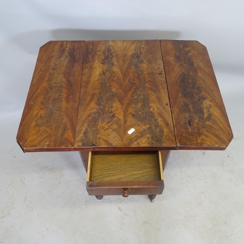 2704 - A William IV mahogany night table, with 2 drop leaves, and 2 fitted drawers, 54 x 70 x 37cm