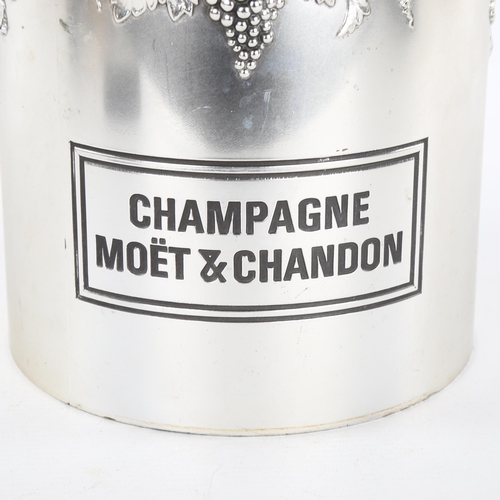 110 - A vintage Moet et Chandon champagne bucket, plastic remake of classic Grapevine design, height 21cm