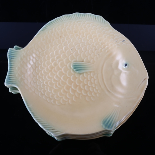 120 - Shorter & Sons, Stoke on Trent, a set of 6 mid-century pottery fish design plates, length 23cm