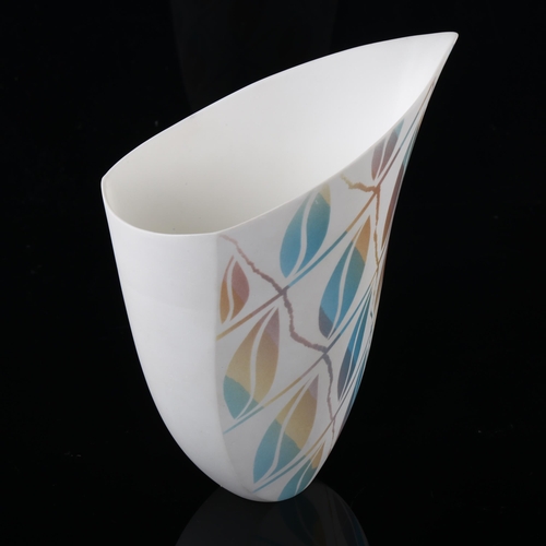 52 - SASHA WARDELL, a studio pottery cast porcelain vase, makers mark to base, height 17cm